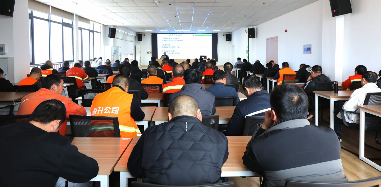 1715171744504 2024-03-18